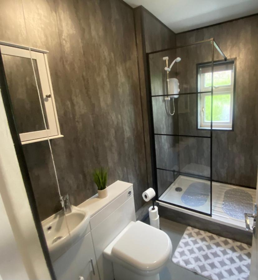 Ground Floor Apartment Brean Bagian luar foto