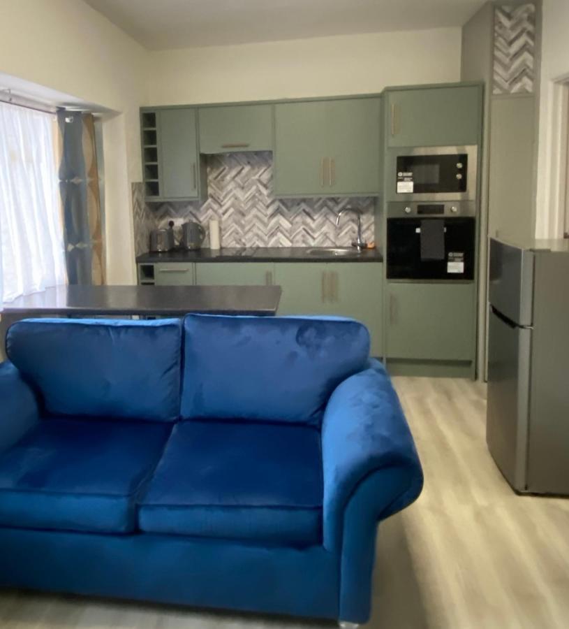 Ground Floor Apartment Brean Bagian luar foto